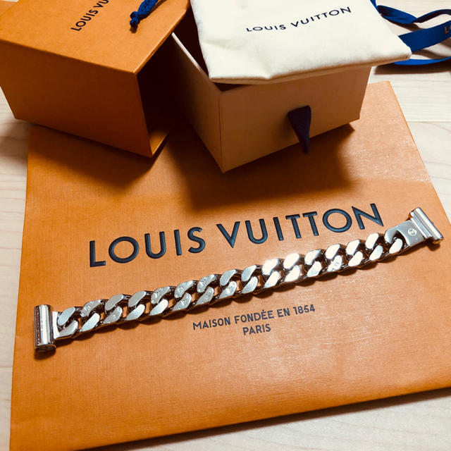 LOUIS VUITTON(ルイヴィトン)のLOUIS VUITTON ブラスレ メタルLVチェーンリンクス ヴァージル メンズのアクセサリー(ブレスレット)の商品写真