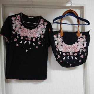 ピンクハウス(PINK HOUSE)のみー様専用❗ピンクハウスの薔薇プリントのTシャツと肩かけバッグ(セット/コーデ)