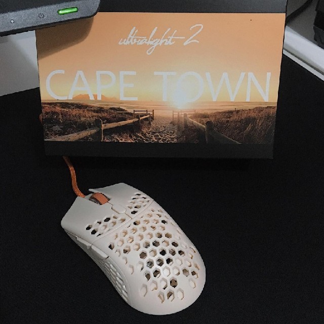 スマホ/家電/カメラfinalmouse ul2 cape town