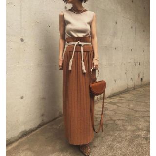 アメリヴィンテージ(Ameri VINTAGE)の【新品/タグ付き】アメリ MEDI TIE PLEATS KNIT DRESS(ロングワンピース/マキシワンピース)