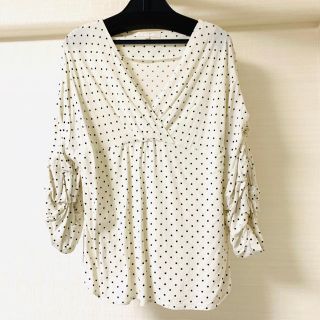 グローブ(grove)の最終値下げ♡美品♡ grove グローブ ボリュームタック袖 　♪今季デザイン♪(シャツ/ブラウス(長袖/七分))