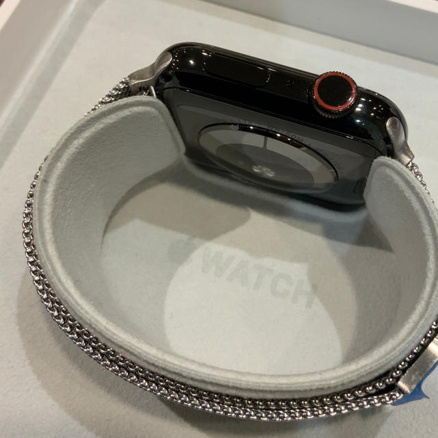 Apple Watch(アップルウォッチ)のApple Watch series4 セルラー 44mm ブラック ステンレス メンズの時計(腕時計(デジタル))の商品写真
