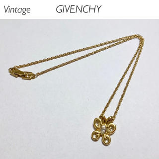 ジバンシィ(GIVENCHY)の【Vintage】GIVENCHY Gロゴ蝶々モチーフ ネックレス(ネックレス)