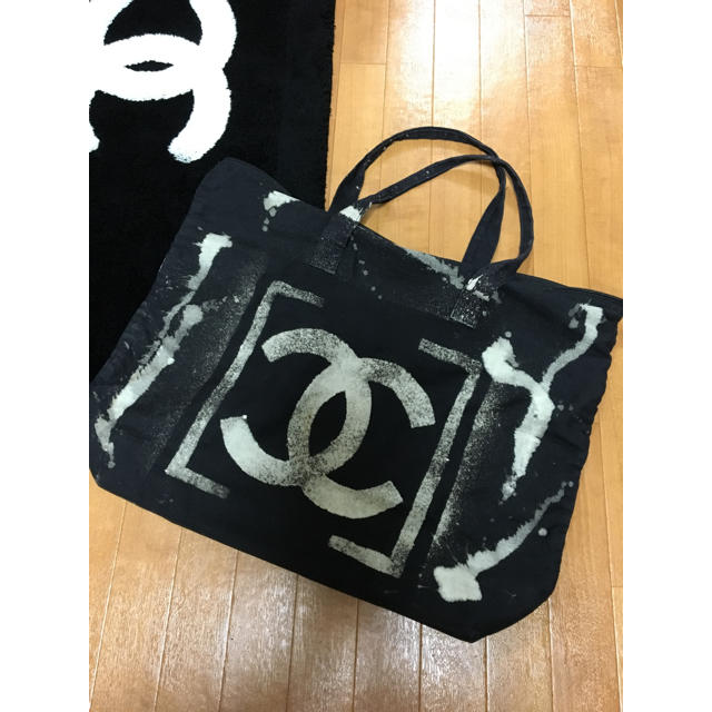 CHANEL(シャネル)のCHANELファッションパッションジャンキー トートー バッグ  ブリーチ 新品 レディースのバッグ(トートバッグ)の商品写真