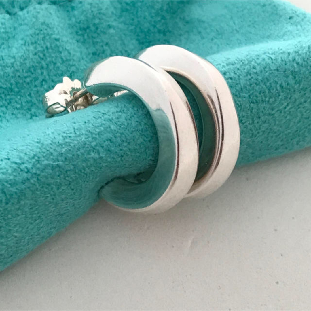 Tiffany & Co. - Tiffanyのナイフエッジ フープ ピアス 希少の通販 by