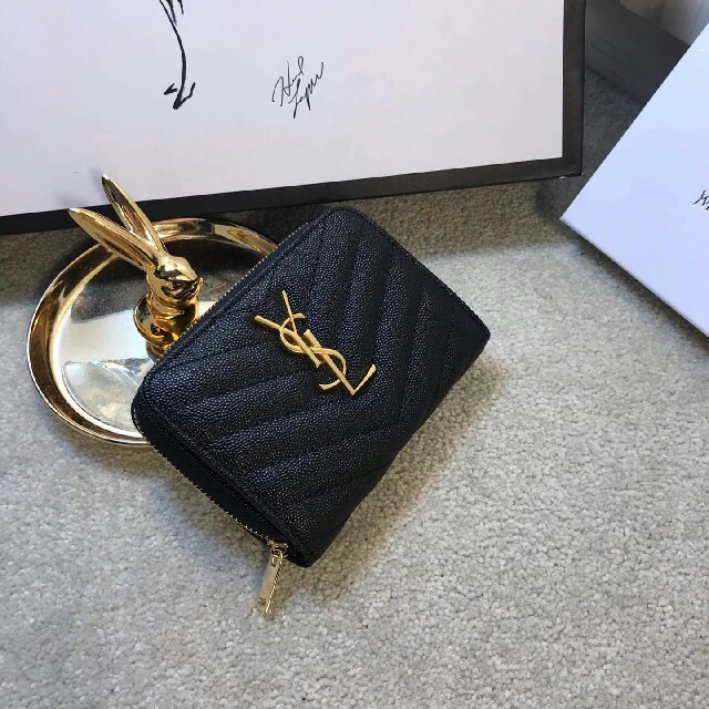 Yves Saint Laurent Beaute - YSL (Yves Saint Laurent Beaute) 财布の通販 by あずさ 's shop｜イヴサンローランボーテならラクマ