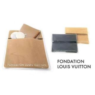 ルイヴィトン(LOUIS VUITTON)のパリ限定🇫🇷 Fondation Louis Vuitton クラッチ(ポーチ)