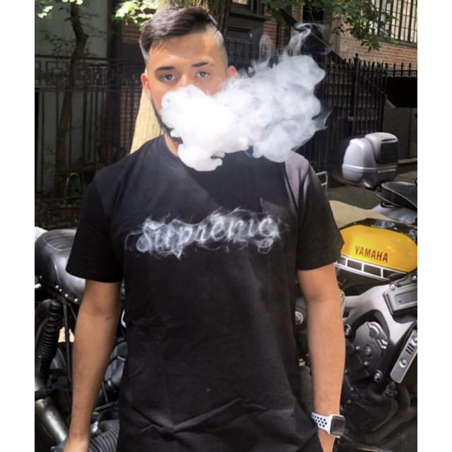 Supreme(シュプリーム)のBlack最安値 Supreme 19FW smoke Tee 黒 mサイズ メンズのトップス(Tシャツ/カットソー(半袖/袖なし))の商品写真