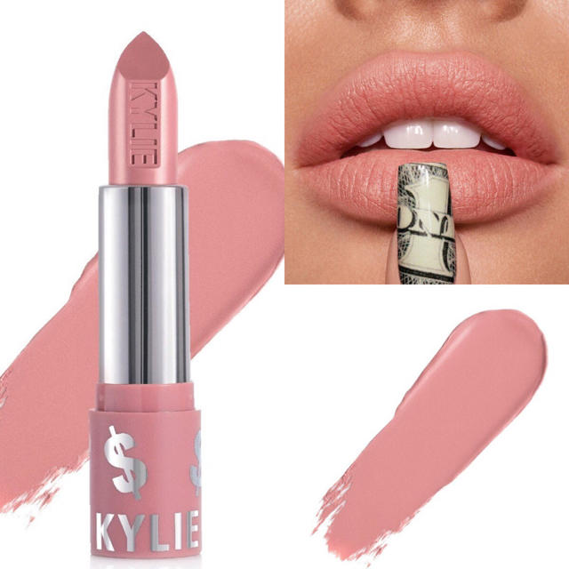 Kylie Cosmetics(カイリーコスメティックス)のカイリーコスメ マットリップ コスメ/美容のベースメイク/化粧品(口紅)の商品写真