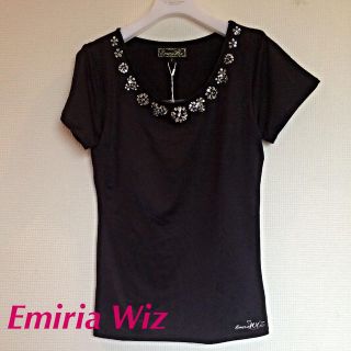 エミリアウィズ(EmiriaWiz)のエミリアウィズ☆新品ジュエリーTシャツ(カットソー(半袖/袖なし))