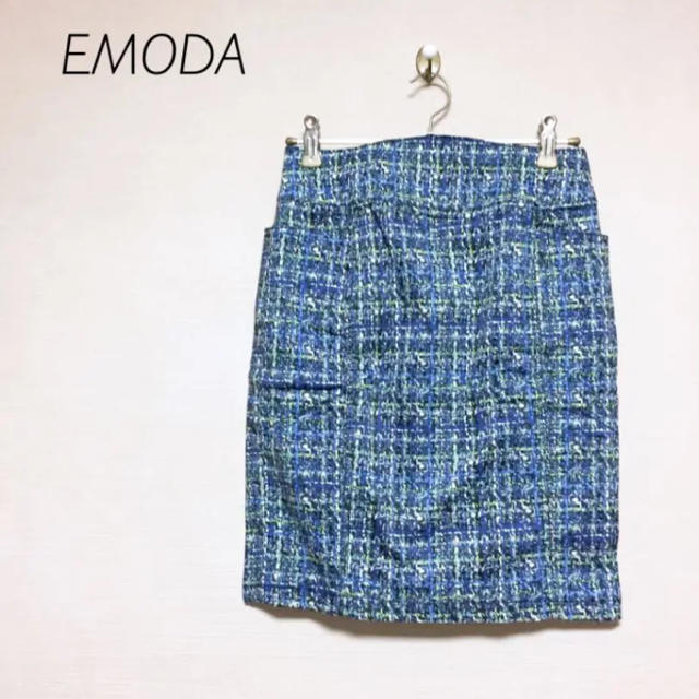 EMODA(エモダ)のEMODA タイトスカート ブルー レディースのスカート(ミニスカート)の商品写真