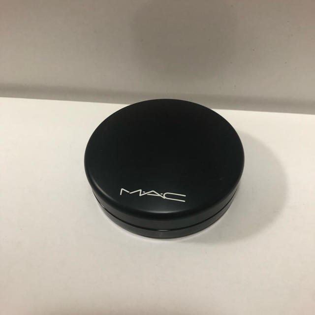 MAC(マック)のMAC ミネラライズスキンフィニッシュ ミディアムダーク コスメ/美容のベースメイク/化粧品(フェイスパウダー)の商品写真