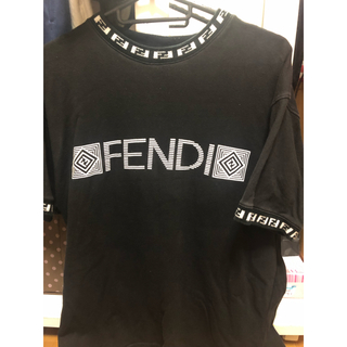 フェンディ(FENDI)のfendi Tシャツ(Tシャツ(半袖/袖なし))