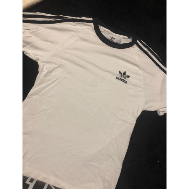 adidas(アディダス)のadidas  Tシャツ メンズのトップス(Tシャツ/カットソー(半袖/袖なし))の商品写真