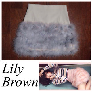 リリーブラウン(Lily Brown)のLily Brown♡フェザースカート(ミニスカート)