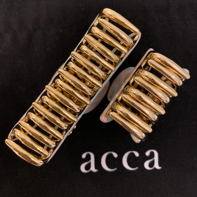 acca(アッカ)の[新品]acca バービー中小クリップ　ACマーク付き レディースのヘアアクセサリー(バレッタ/ヘアクリップ)の商品写真