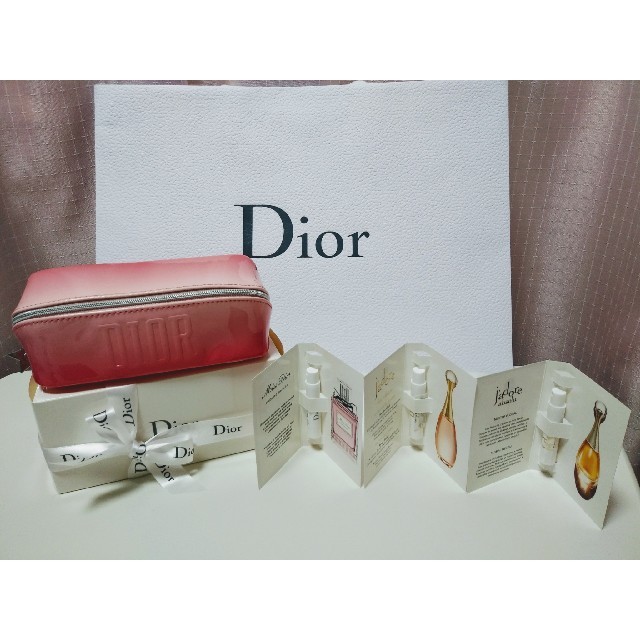 Christian Dior  非売品ポーチ　オマケでサンプル香水つき