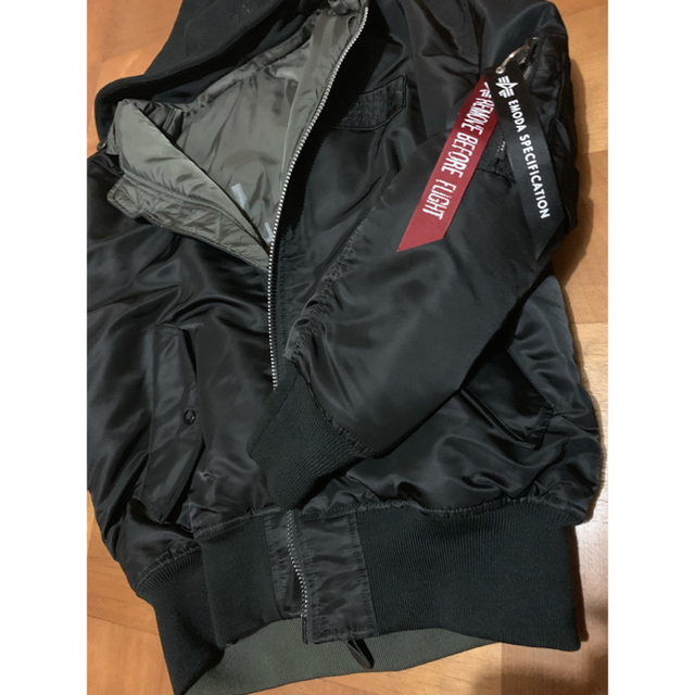 EMODA(エモダ)のEMODA×ALPHA WフェイスドロップショルダーMA-1 レディースのジャケット/アウター(ブルゾン)の商品写真