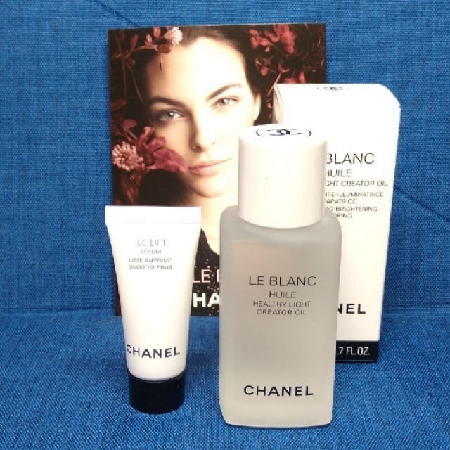 CHANEL(シャネル)の【新品・正規品】CHANEL🔷シャネルルブランユイル🎁おまけ付き コスメ/美容のスキンケア/基礎化粧品(フェイスオイル/バーム)の商品写真