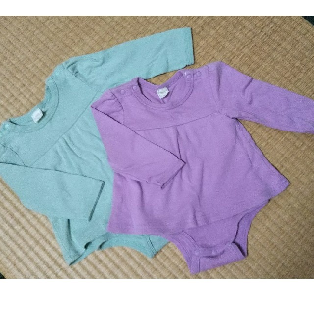 babyGAP(ベビーギャップ)の赤すぐ NANINANI ロンパース キッズ/ベビー/マタニティのベビー服(~85cm)(シャツ/カットソー)の商品写真