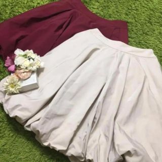 トゥービーシック(TO BE CHIC)のTo be chic❤︎レディフレアスカート 秋にぴったりの二枚セット(ひざ丈スカート)