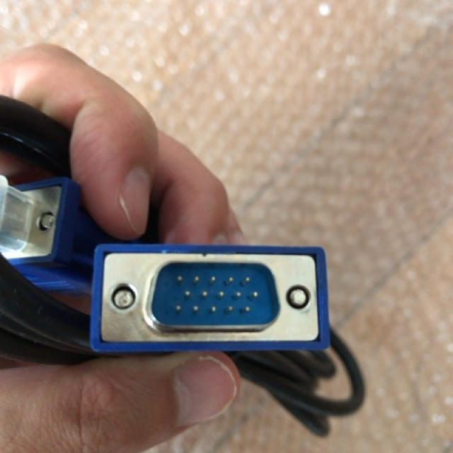 D-sub(VGA) 15ピン ディスプレイケーブル スマホ/家電/カメラのPC/タブレット(PC周辺機器)の商品写真