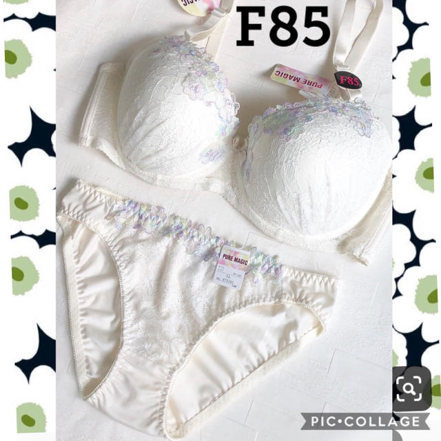 ブラジャー＆ショーツ♡F85☆淡いイエロー生地に花柄レースがとっても可愛い♡ レディースの下着/アンダーウェア(ブラ&ショーツセット)の商品写真