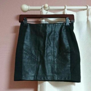 ザラ(ZARA)のミニスカ　タイト　ミニ　スカート　zara (ミニスカート)