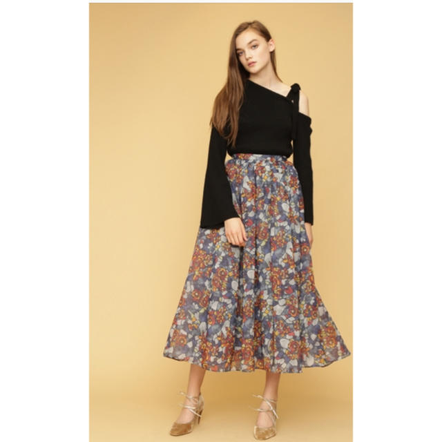 Lily Brown(リリーブラウン)のリリーブラウン ステンドグラス柄 ロングスカート レディースのスカート(ロングスカート)の商品写真