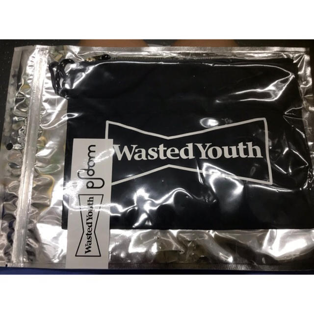 GDC(ジーディーシー)のWasted youth × ploom tech サコッシュ　ショルダーバッグ メンズのバッグ(ショルダーバッグ)の商品写真