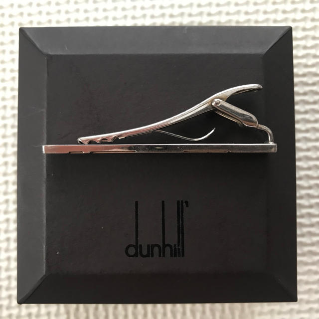 Dunhill(ダンヒル)の【値下げしました】 dunhill ダンヒル ネクタイビン タイピン シルバー メンズのファッション小物(ネクタイピン)の商品写真