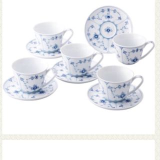 ロイヤルコペンハーゲン(ROYAL COPENHAGEN)の【専用】ロイヤルコペンハーゲン　ブルーフルーテッドプレイン　カップ＆ソーサー５客(グラス/カップ)