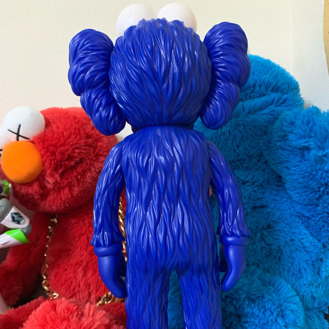 Supreme(シュプリーム)のKAWS BFF BLUE カウズ  フィギュア エンタメ/ホビーのフィギュア(その他)の商品写真