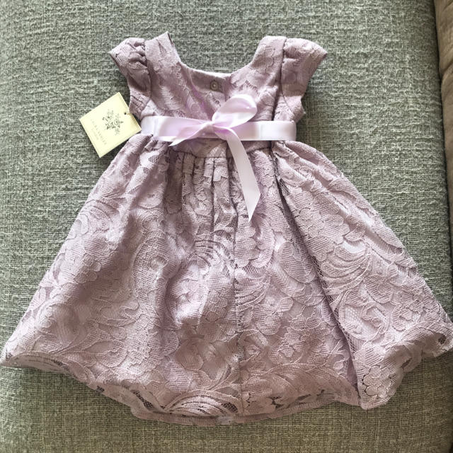 LAURA ASHLEY(ローラアシュレイ)のまあちゃんさん専用　ベビードレス キッズ/ベビー/マタニティのキッズ服女の子用(90cm~)(ドレス/フォーマル)の商品写真