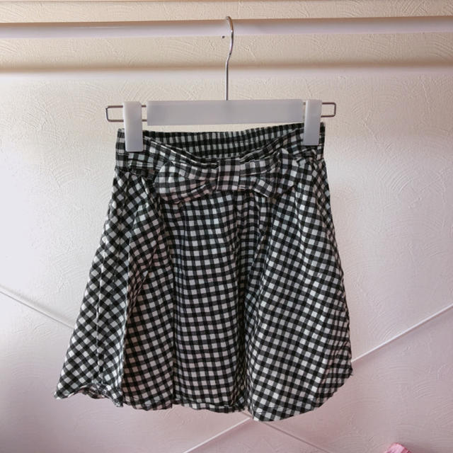 ギンガムチェック スカート 黒 白 チェック リボン フレアスカート レディースのスカート(ミニスカート)の商品写真