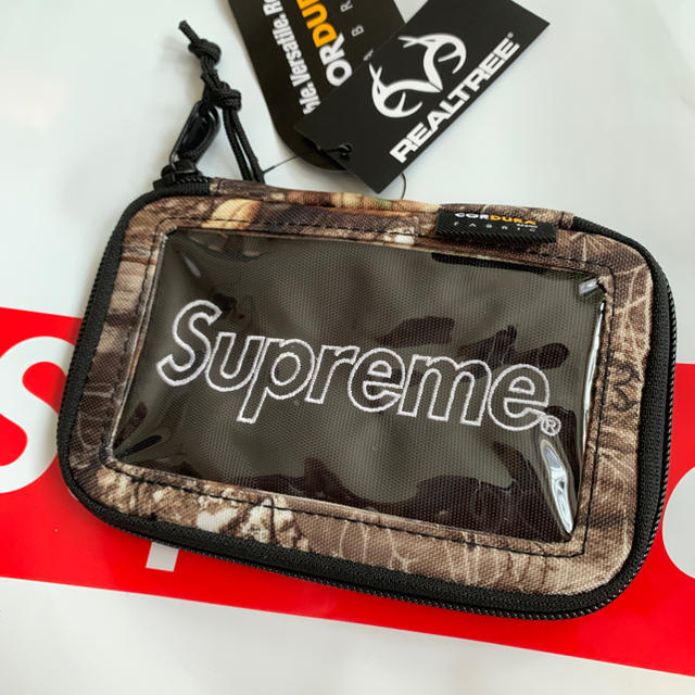 Supreme(シュプリーム)のsupreme Small Zip Pouch カモ リアルツリー ハンドメイドのファッション小物(ポーチ)の商品写真