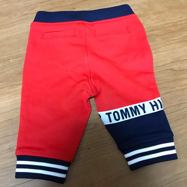 TOMMY HILFIGER(トミーヒルフィガー)の新品♡TOMMY HILFIGER♡ベビー♡6-9M♡ジャージ♡パンツ♡ズボン キッズ/ベビー/マタニティのベビー服(~85cm)(パンツ)の商品写真