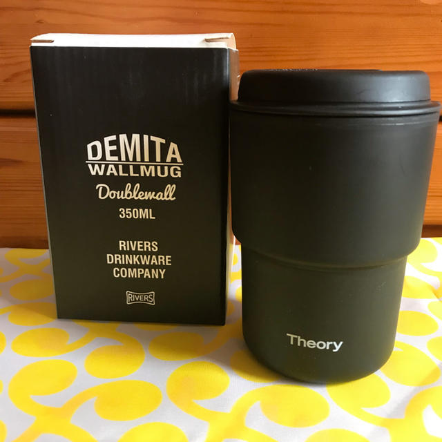 theory(セオリー)の【値下げしました】theory ノベルティ  ウォールマグデミタ 350ml エンタメ/ホビーのコレクション(ノベルティグッズ)の商品写真