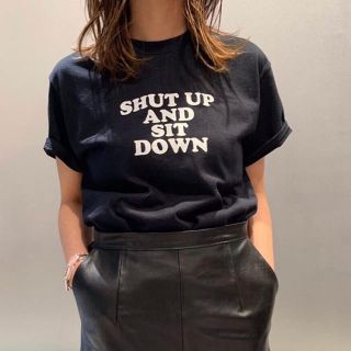 ビューティアンドユースユナイテッドアローズ(BEAUTY&YOUTH UNITED ARROWS)のroku 6 限定 SHUT UP AND SIT DOWN Tシャツ  (Tシャツ(半袖/袖なし))