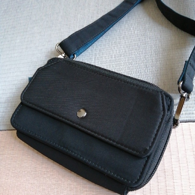 niko and...(ニコアンド)のニコアンド　ショルダーバッグ　お財布 レディースのバッグ(ショルダーバッグ)の商品写真