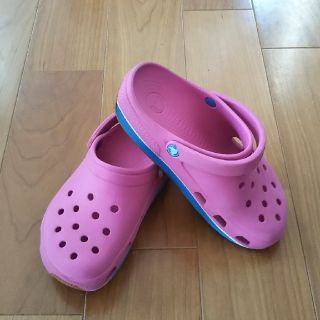 クロックス(crocs)の専用です☆クロックス☆1213(サンダル)