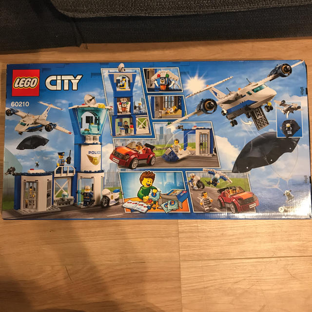 Lego(レゴ)のLEGO city 空のポリス指令基地 60210 エンタメ/ホビーのおもちゃ/ぬいぐるみ(模型/プラモデル)の商品写真