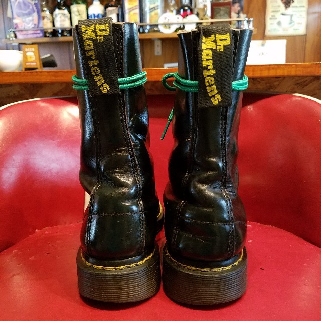 Dr.Martens - ホワイト社製 マーチンの通販 by マーチン堂 Dr.Martens - ホワイト社製 マーチンの通販 by マーチン堂