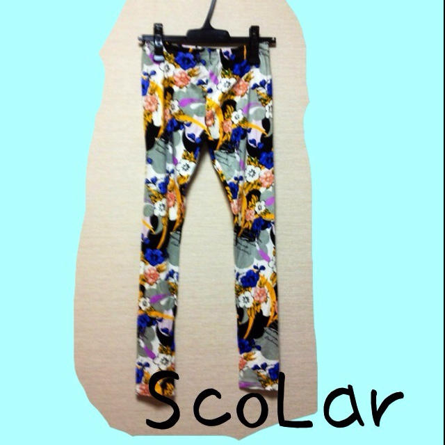 ScoLar(スカラー)の『ScoLar』柄レギンス レディースのレッグウェア(レギンス/スパッツ)の商品写真