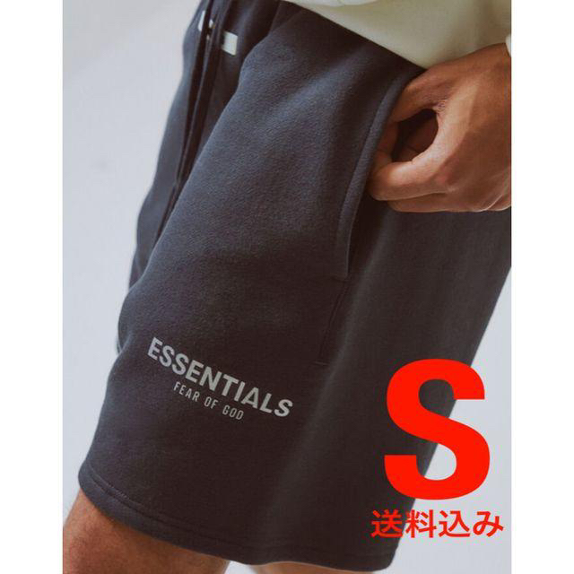 FEAR OF GOD(フィアオブゴッド)の24時間限定価格 FOG Essentials Sweat Shorts 黒 メンズのパンツ(ショートパンツ)の商品写真