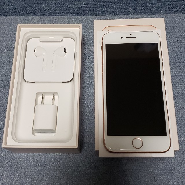 新品未使用 iPhone8 64GB GOLD docomo simロック解除済 ...