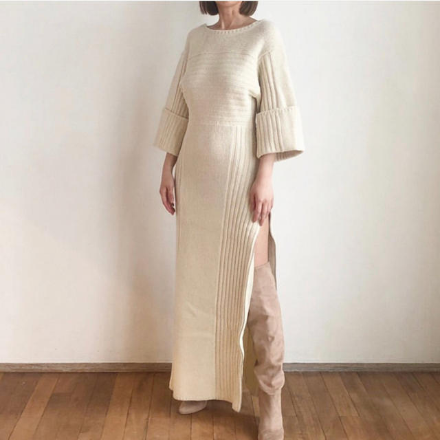 Rosary moon(ロザリームーン)のsweet掲載 新宿伊勢丹先行Side Zip Knit Dress こじはる黒 レディースのワンピース(ロングワンピース/マキシワンピース)の商品写真