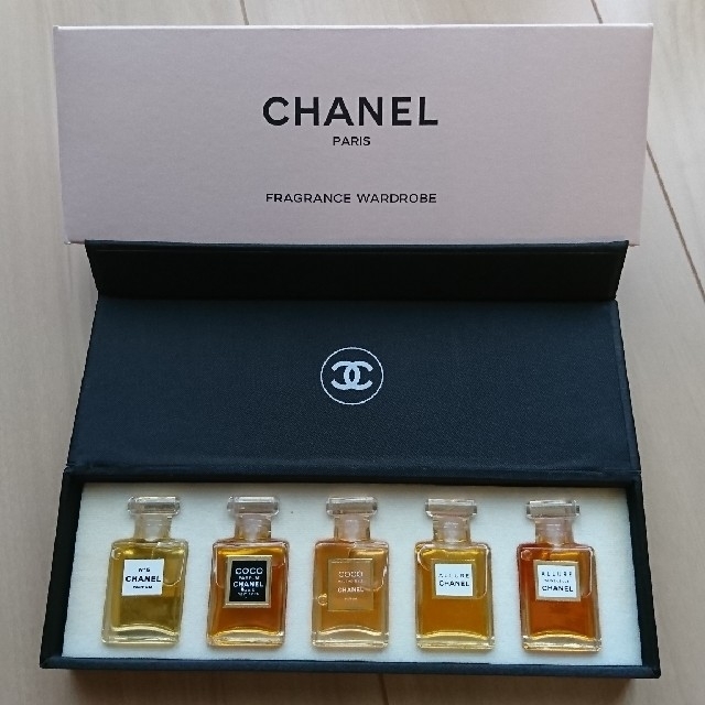 CHANEL - まさ様専用 CHANEL ミニ香水セット BOX入り 新品未開封の通販 by aina's shop｜シャネルならラクマ