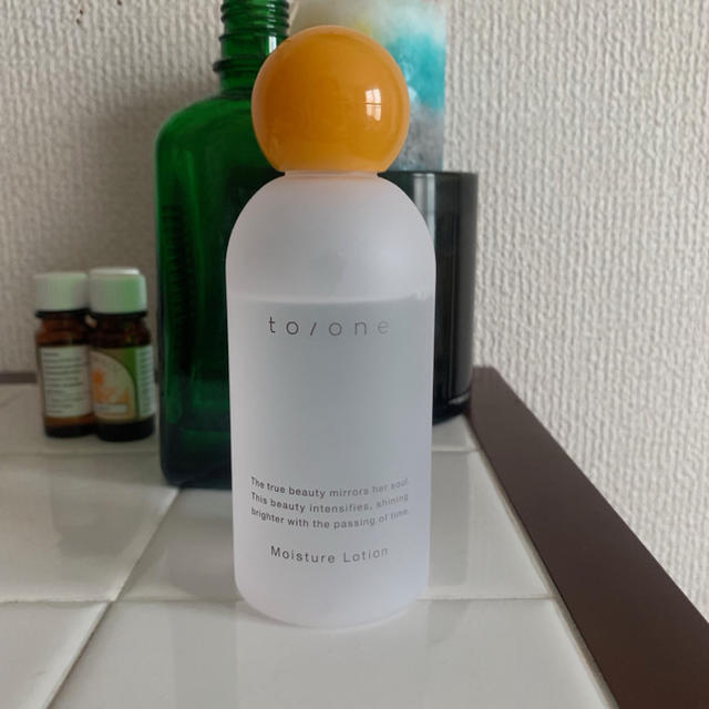 Cosme Kitchen(コスメキッチン)のto/one  トーン モイスチャーローション コスメ/美容のスキンケア/基礎化粧品(化粧水/ローション)の商品写真