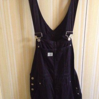 GUESS(サロペット/オーバーオール)のフリマアイテム一覧 GUESS(サロペット/オーバーオール)のフリマアイテム一覧